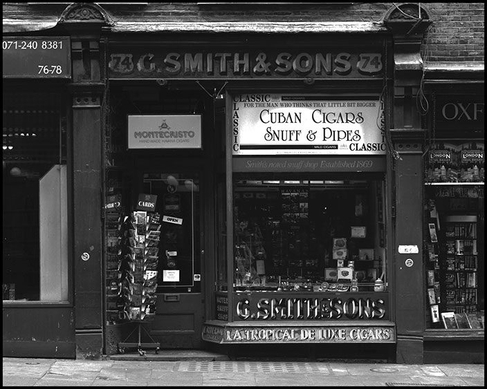 G Smith & Sons Smoke Shop